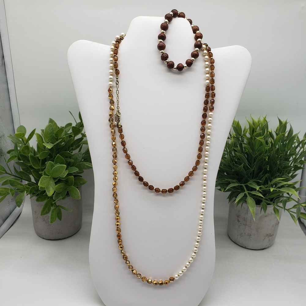 American Eagle Brown Cream Bead Necklace Paired with Brown Gold Bead Bracelet
